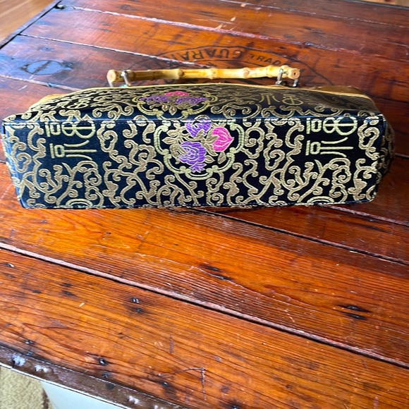 Beautiful silk purse with bamboo handles - Picture 4 of 6